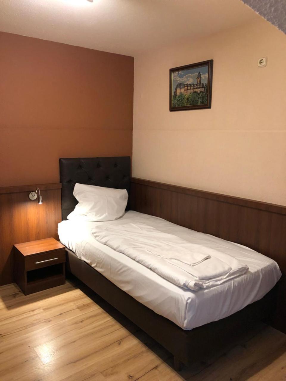 Hotel Poseidon Bayreuth Buitenkant foto