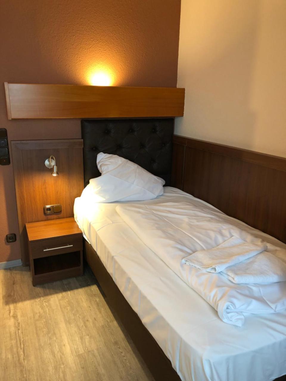 Hotel Poseidon Bayreuth Buitenkant foto