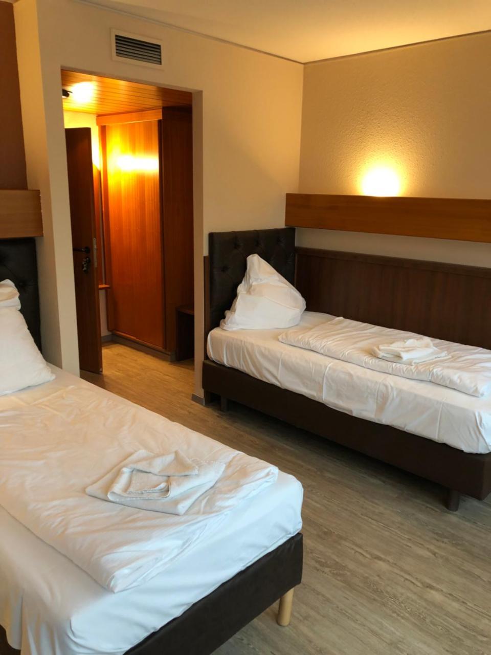 Hotel Poseidon Bayreuth Buitenkant foto