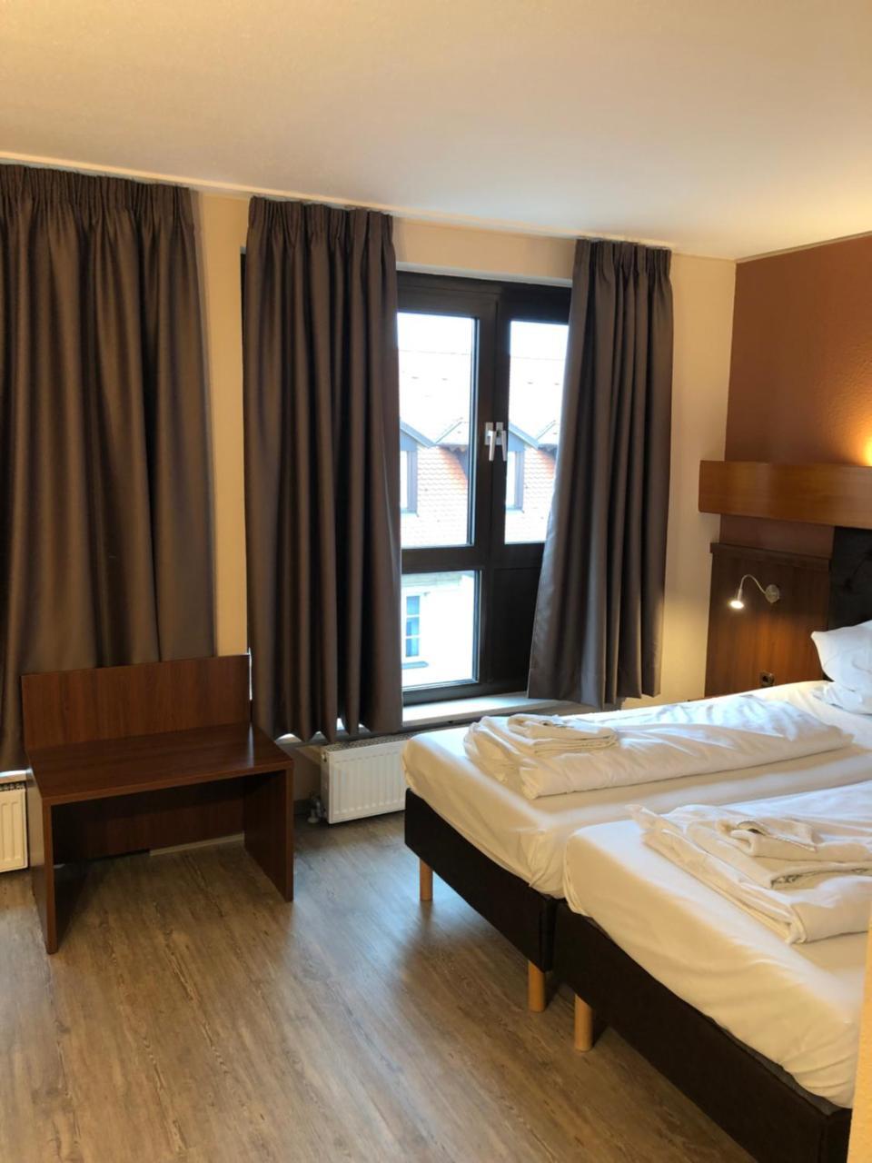 Hotel Poseidon Bayreuth Buitenkant foto